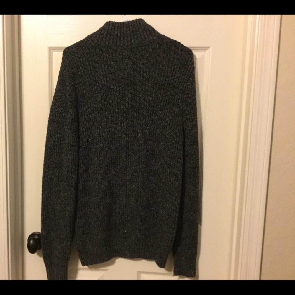 Sweater - Picture 3 of 4